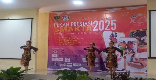 Pekan Prestasi SMAKTA 2025 bidang Tari Tradisional