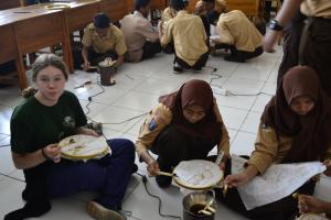 Sekolah Menengah Kejuruan Negeri 3 Tangerang dikunjungi siswa siswi serta guru dari SMA Coenecoop, Belanda.